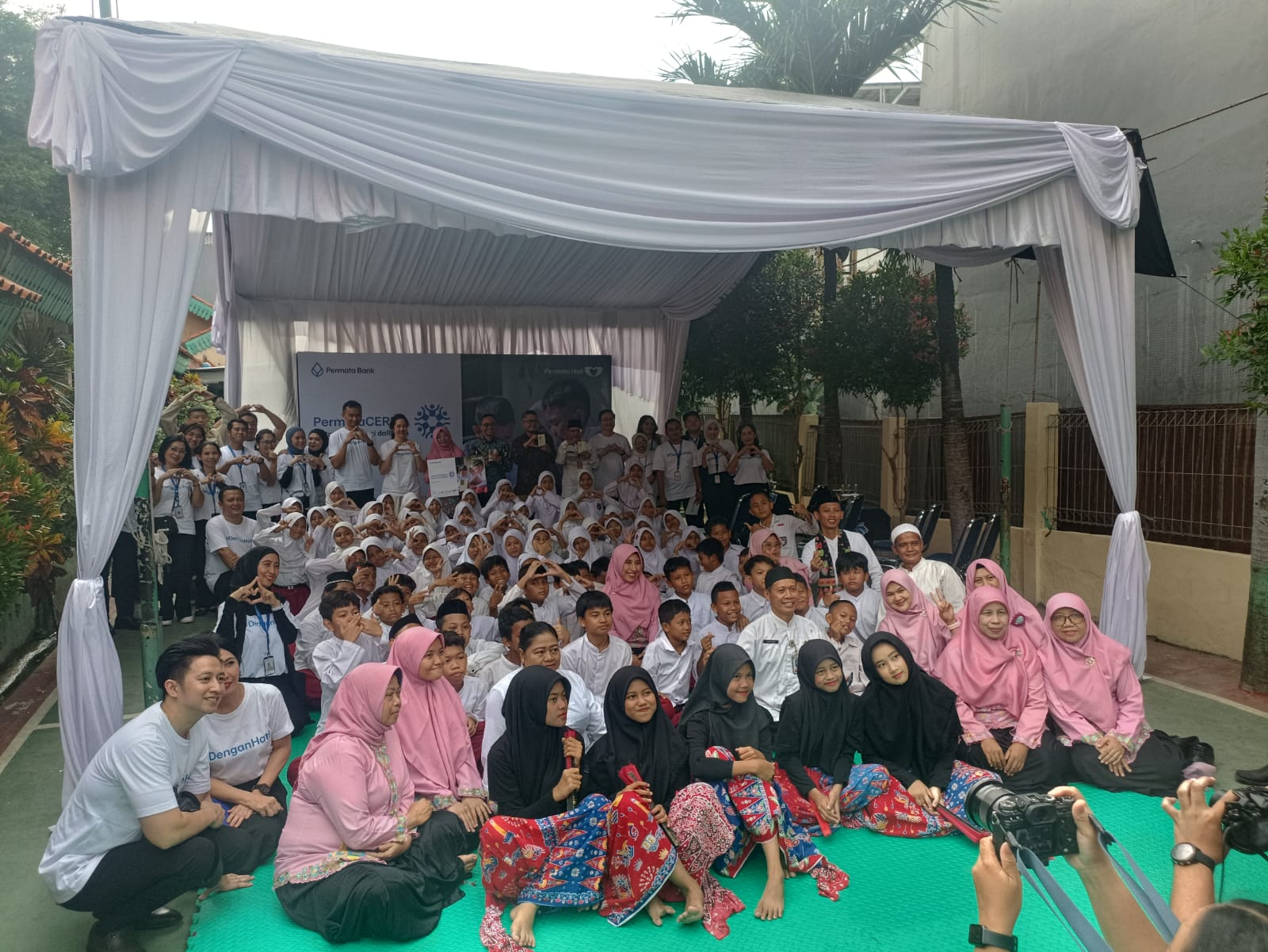 Pembelajaran Literasi Keuangan dan Peduli Lingkungan oleh Bank Permata